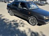 Volkswagen Vento 1993 года за 1 500 000 тг. в Караганда – фото 5