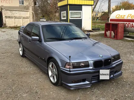 BMW 328 1996 года за 4 800 000 тг. в Шымкент