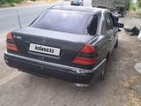 Mercedes-Benz C 180 1999 годаfor250 000 тг. в Тараз