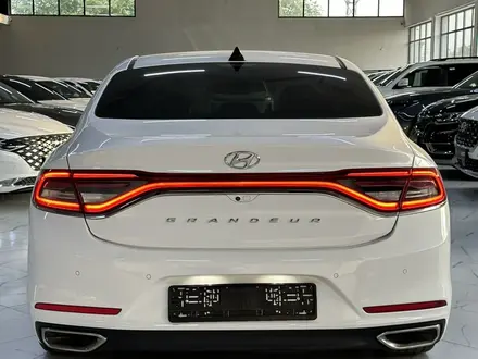 Hyundai Grandeur 2018 года за 11 500 000 тг. в Шымкент – фото 5