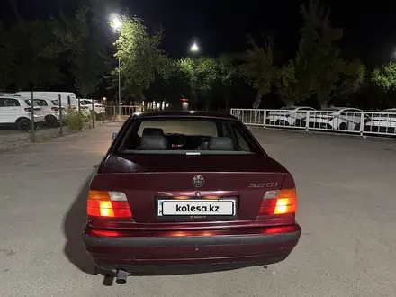 BMW 320 1993 года за 1 750 000 тг. в Алматы – фото 5