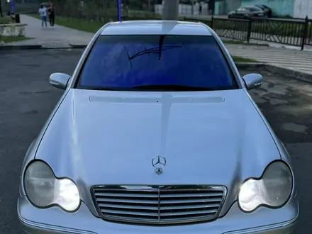 Mercedes-Benz C 200 2003 года за 5 000 000 тг. в Алматы – фото 2