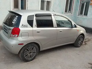 Chevrolet Aveo, 2004