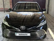 Toyota Camry, 2019