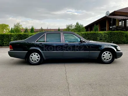 Mercedes-Benz S 600 1993 года за 222 000 000 тг. в Астана – фото 9