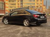 Toyota Camry 2013 года за 8 500 000 тг. в Уральск – фото 4