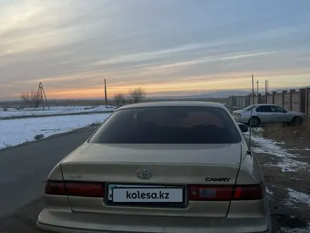 Toyota Camry 1999 года за 3 600 000 тг. в Жаркент – фото 4