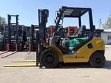 Komatsu  FG25C Коматсу 2.5 тонны 3 м бензин механика 2005 годаүшін4 700 000 тг. в Алматы