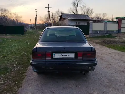 Mitsubishi Galant 1991 года за 700 000 тг. в Сарыозек – фото 4