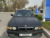 BMW 740 1994 годаүшін2 500 000 тг. в Алматы