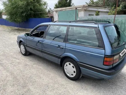 Volkswagen Passat 1991 года за 1 800 000 тг. в Тараз – фото 4