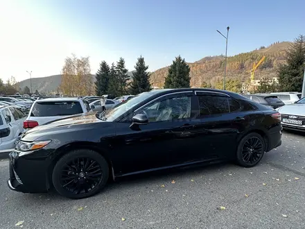 Toyota Camry 2019 года за 12 800 000 тг. в Алматы – фото 6
