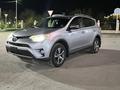 Toyota RAV4 2017 года за 8 500 000 тг. в Актобе