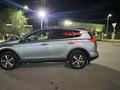 Toyota RAV4 2017 года за 8 500 000 тг. в Актобе – фото 10