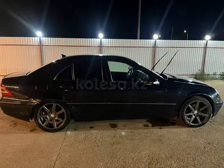 Mercedes-Benz C 320 2001 года за 3 000 000 тг. в Уральск – фото 7