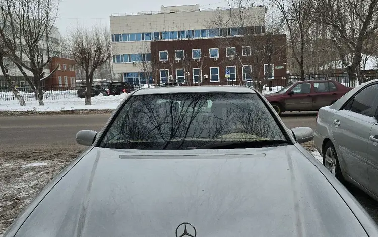 Mercedes-Benz E 200 2001 годаүшін3 500 000 тг. в Астана