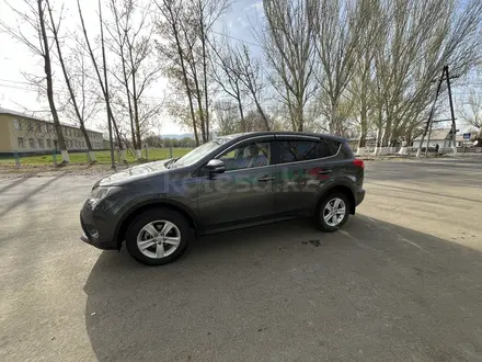 Toyota RAV4 2014 года за 11 000 000 тг. в Жаркент – фото 2