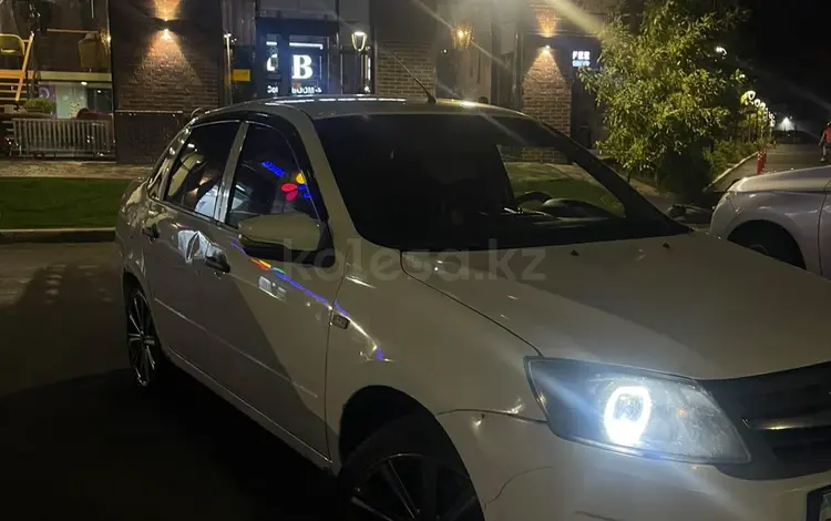 ВАЗ (Lada) Granta 2190 2013 года за 1 200 000 тг. в Атырау