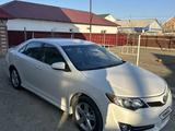 Toyota Camry 2014 года за 4 700 000 тг. в Атырау – фото 4