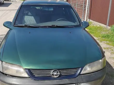 Opel Vectra 1997 года за 970 000 тг. в Алматы
