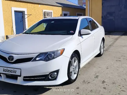 Toyota Camry 2012 года за 8 400 000 тг. в Атырау