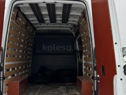 Mercedes-Benz Sprinter 2019 года за 18 800 000 тг. в Алматы – фото 16