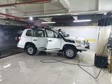 Toyota Land Cruiser 2013 годаүшін25 000 000 тг. в Астана – фото 2