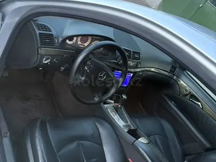 Mercedes-Benz E 500 2004 года за 6 300 000 тг. в Алматы – фото 6
