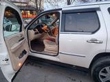 Cadillac Escalade 2008 годаүшін7 800 000 тг. в Семей – фото 4