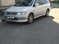 Mitsubishi Chariot 1998 года за 2 400 000 тг. в Семей