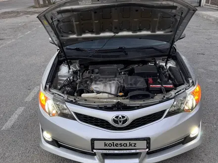 Toyota Camry 2014 года за 8 000 000 тг. в Алматы – фото 9