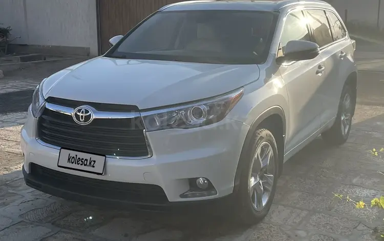 Toyota Highlander 2015 года за 12 800 000 тг. в Жанаозен