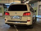 Lexus LX 570 2014 года за 23 490 000 тг. в Алматы – фото 2