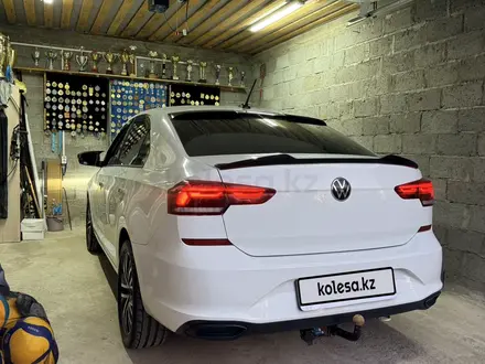 Volkswagen Polo 2020 года за 7 000 000 тг. в Уральск – фото 2