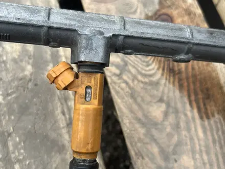 Форсунка митсубиси 3.5 6G74 за 50 000 тг. в Караганда – фото 3