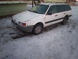 Volkswagen Passat 1990 годаүшін1 000 000 тг. в Актобе – фото 2