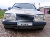 Mercedes-Benz E 260 1988 года за 1 000 000 тг. в Тараз