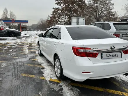 Toyota Camry 2014 года за 9 700 000 тг. в Алматы – фото 3