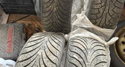 Резина зимний за 45 000 тг. в Алматы