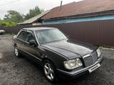Mercedes-Benz E 220 1992 годаүшін1 200 000 тг. в Талдыкорган – фото 3