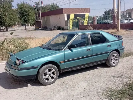 Mazda 323 1993 года за 500 000 тг. в Тараз – фото 2