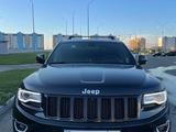 Jeep Grand Cherokee 2014 годаүшін15 800 000 тг. в Семей