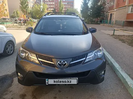 Toyota RAV4 2014 года за 12 000 000 тг. в Актобе – фото 16