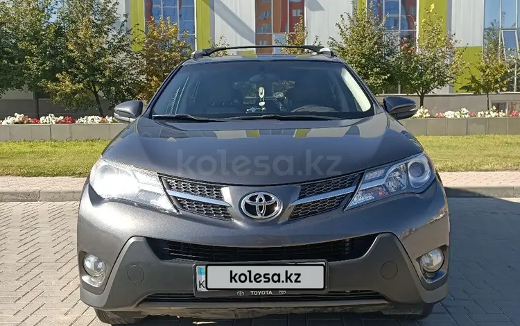 Toyota RAV4 2014 годаүшін12 000 000 тг. в Актобе