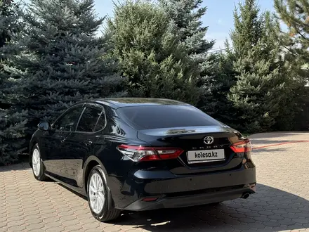 Toyota Camry 2023 года за 17 500 000 тг. в Алматы – фото 6