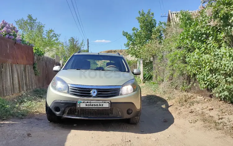 Renault Sandero 2014 годаүшін4 000 000 тг. в Жезказган