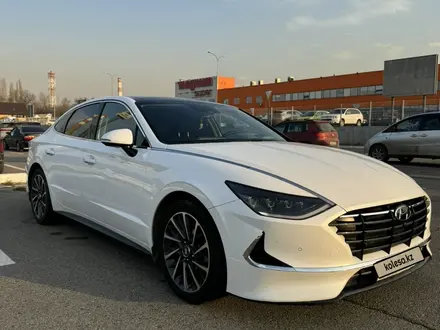 Hyundai Sonata 2020 года за 13 000 000 тг. в Алматы – фото 9