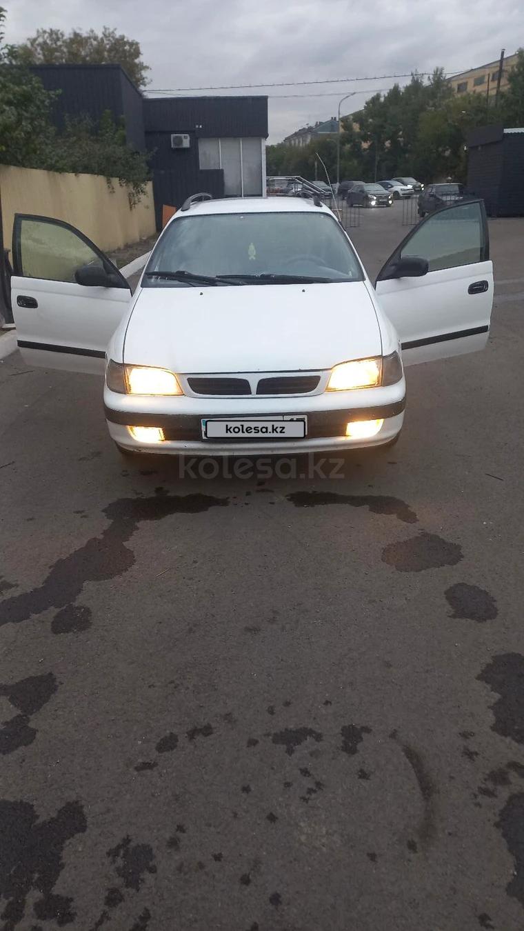 Toyota Carina E 1995 г.