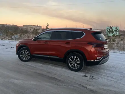 Hyundai Santa Fe 2020 года за 14 800 000 тг. в Караганда – фото 5