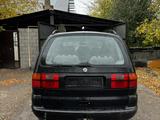 Volkswagen Sharan 1996 годаүшін1 200 000 тг. в Караганда – фото 4